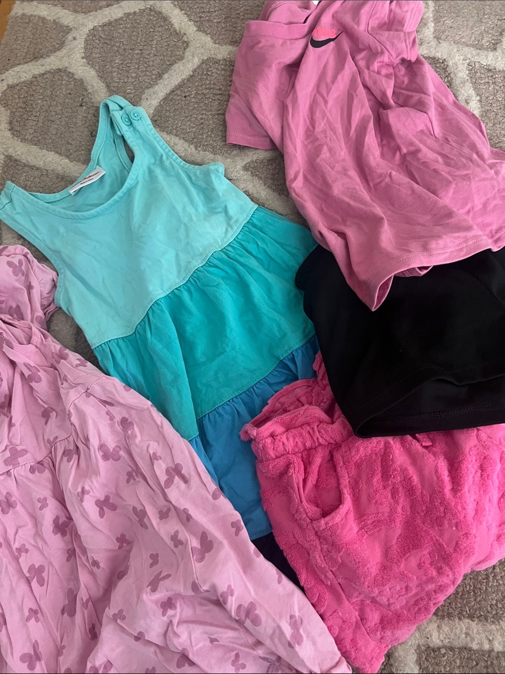 5 piece 3t set Nike Hanna Andersson  Janie and Jack, H&M